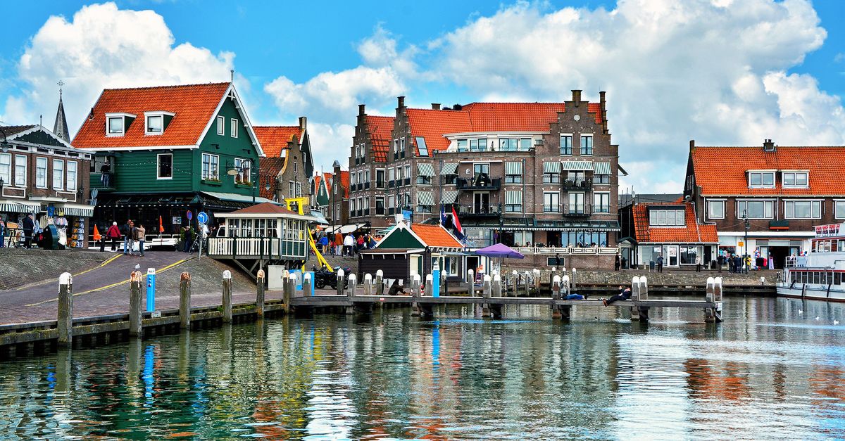 volendam 1
