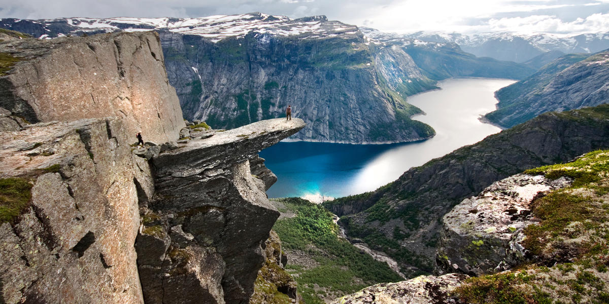 hiking-trolltunga-hardangerfjord-norway-2-1_353a98f6-1f27-4a0d-953c-f2267f4e4b20.jpg