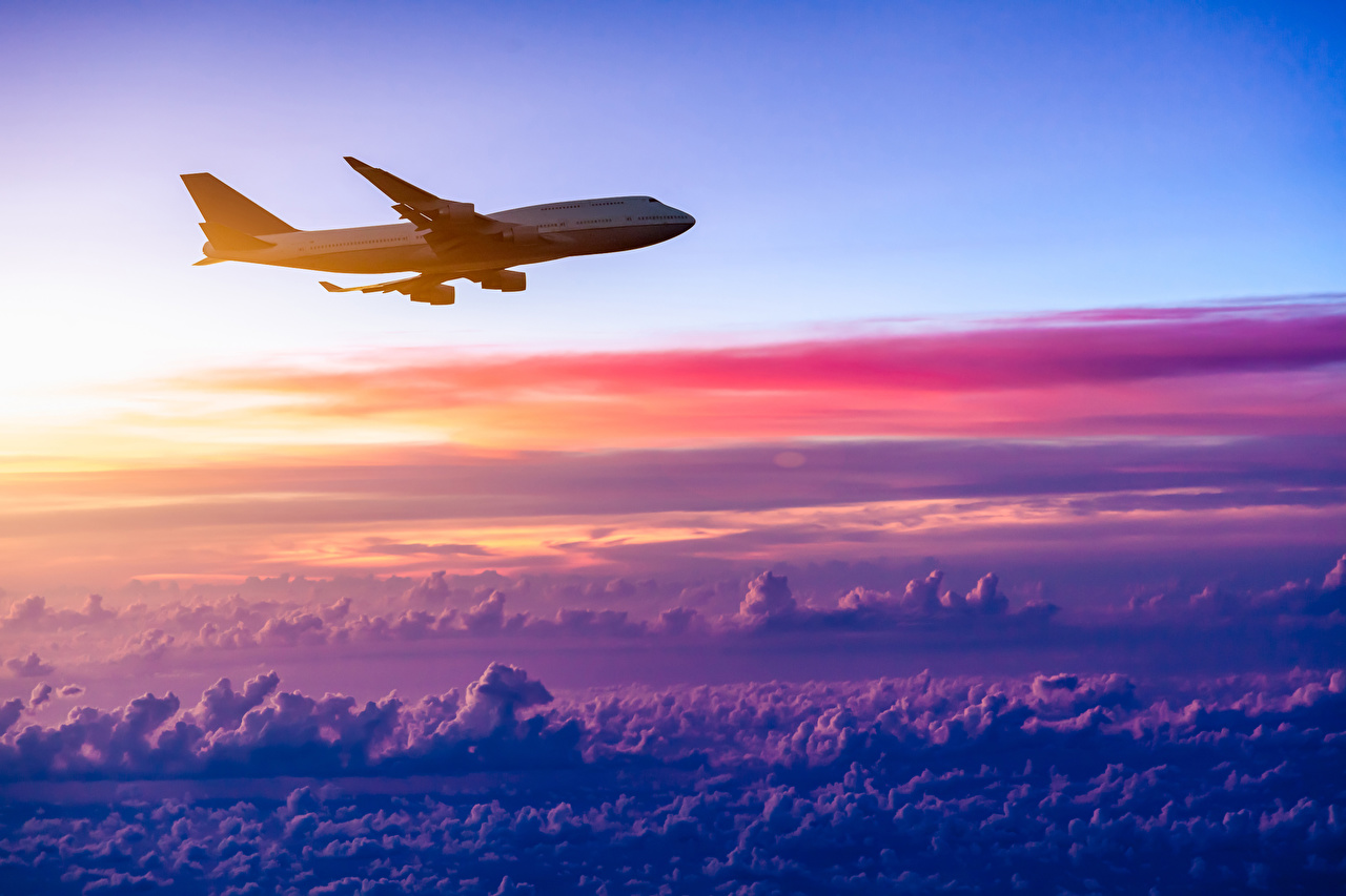 Passenger Airplanes Sky Clouds 547402 1280x853